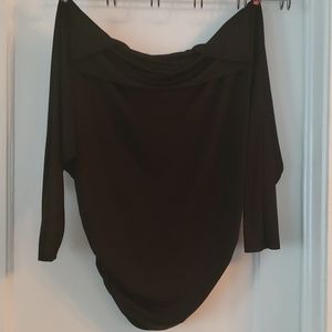 Double Zero-Off the shoulder blouse